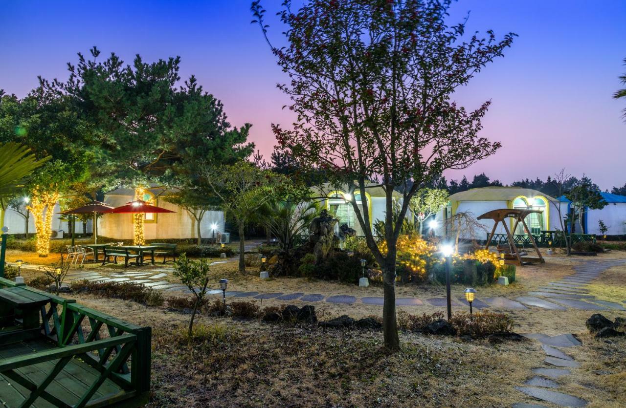 Domgrami Pension ซอกวีโพ ภายนอก รูปภาพ